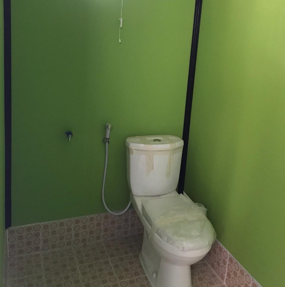 toilet